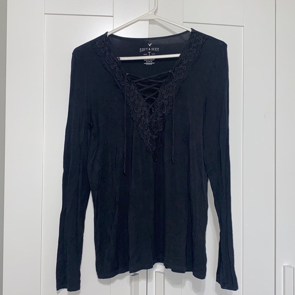 American Eagle Charcoal Gray Soft and Sexy V-Neck Long Sleeve Shirt Size M